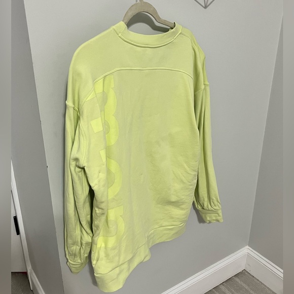 LULULEMON “PERFECTLY OVERSIZED CREW” - Crispin Green - Size 4 - Picture 3 of 4